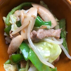 キャベツとエリンギと豚こま肉の野菜炒め